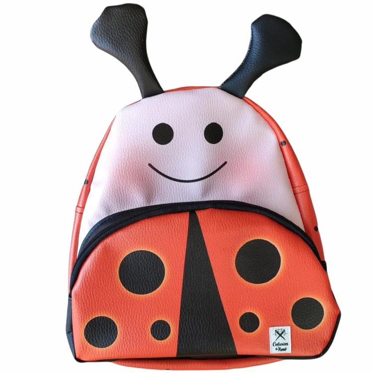 Mochila Joaninha 3d