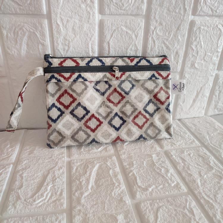 Bolsa plastificada padrão geométrico